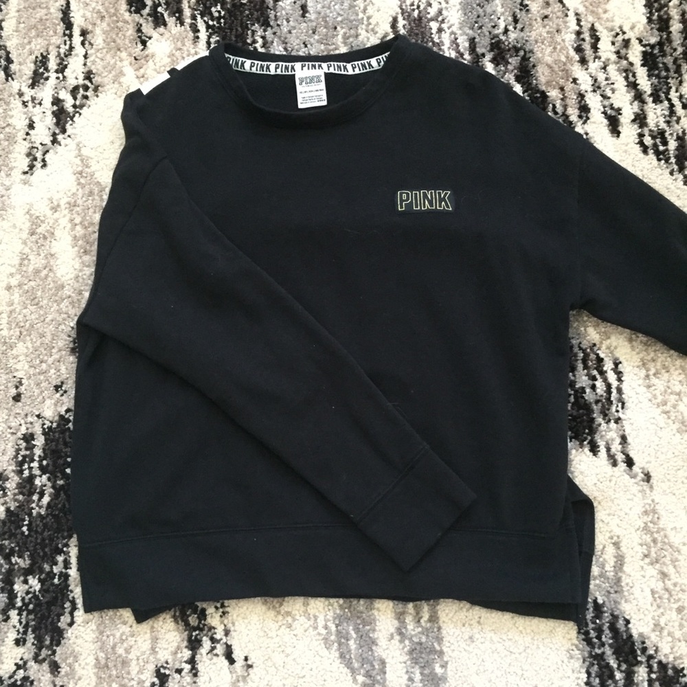 *SOLD* Pink Victoria’s Secret Side Split Crew